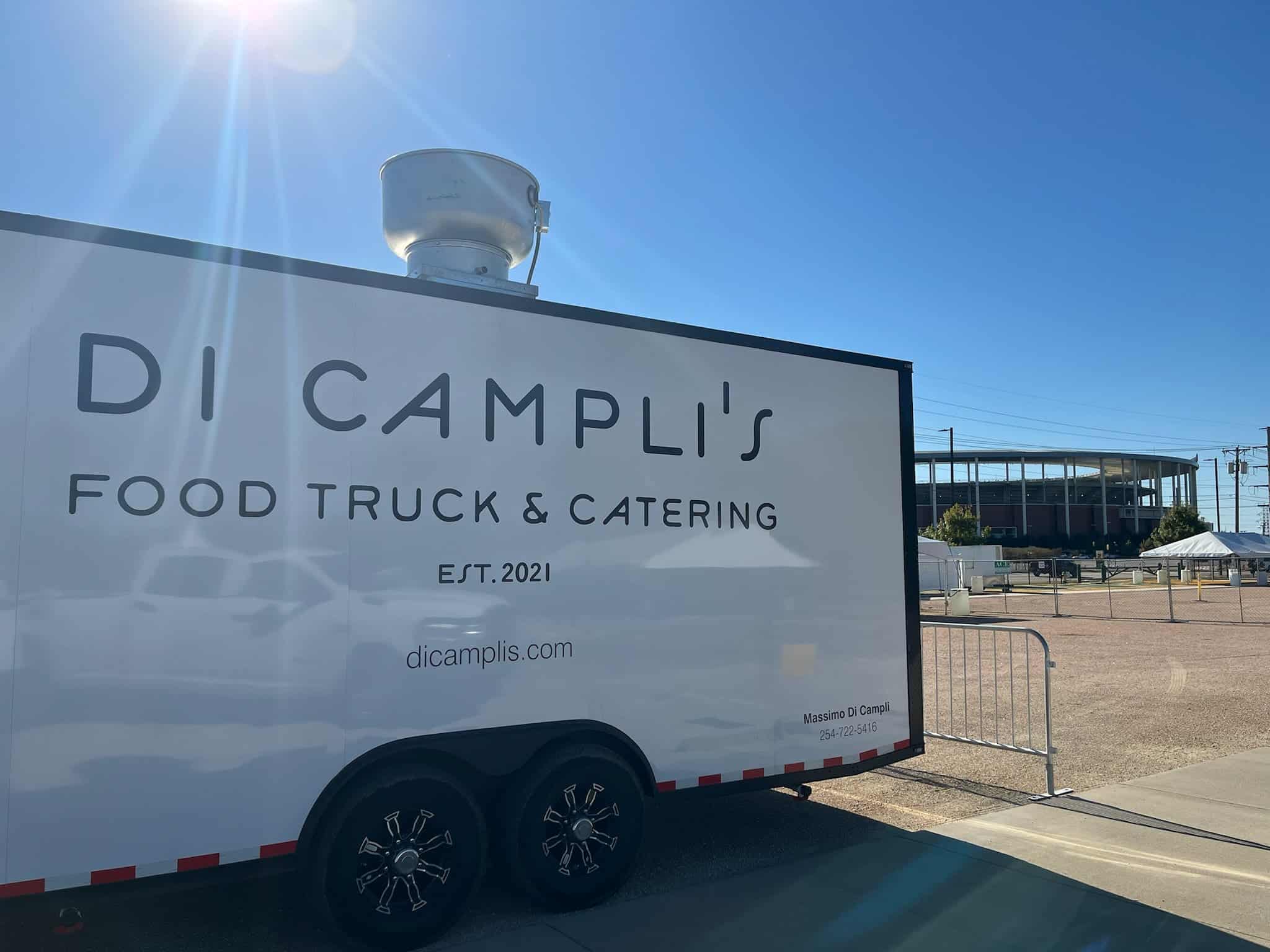 Di-Camplis-Food-Truck-Baylor-Tailgating